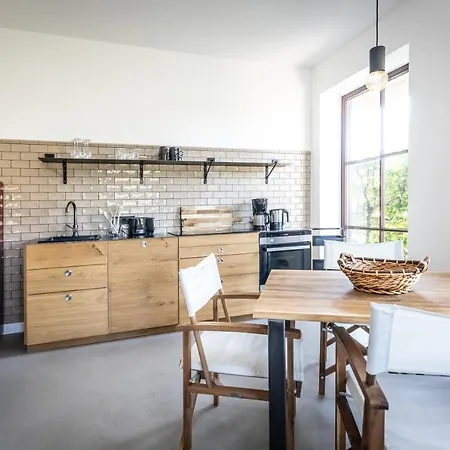 Gutshof Πανσιόν Bastorf