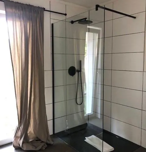 بيت ضيافة Gutshof